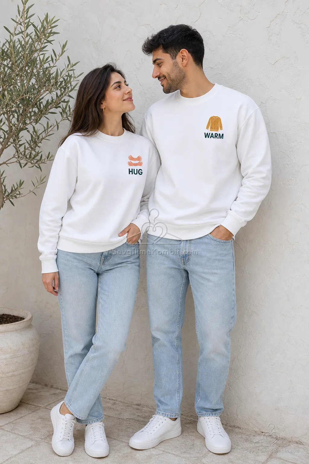 Warm Hug Çift Sweatshirt Kombini